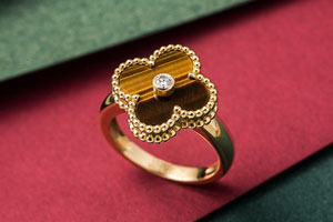 梵克雅宝18K黄金虎眼石戒指奢侈品首饰回收的估价因素了解一下