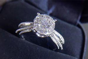 二手钻石戒指回收能卖多少钱除了看钻石品质还看它