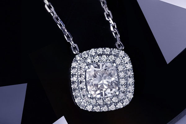 六喜珠宝买的钻石项链可以回收吗
