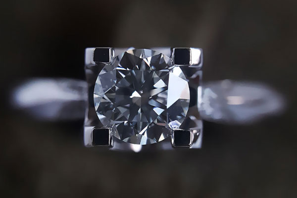 五万买的钻石回收能卖多少钱