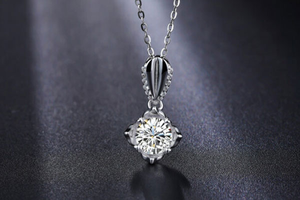 原价7000的铂金钻石项链回收价格是多少