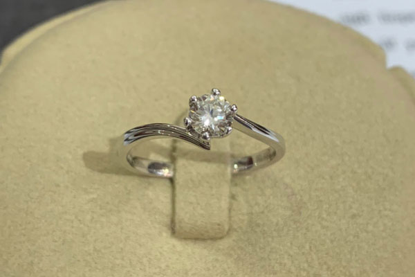 回收钻石戒指多少钱 保值性如何