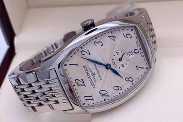 浪琴典藏版手表回收一般多少钱