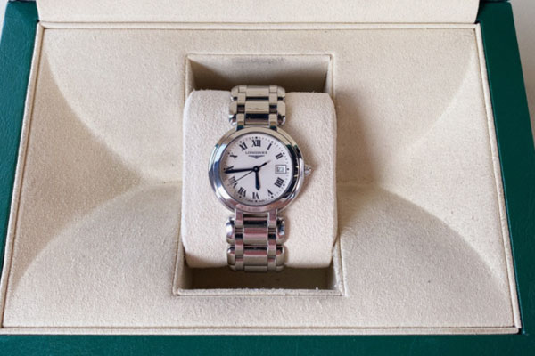 浪琴手表可以典当多少钱 比直接回收更高吗