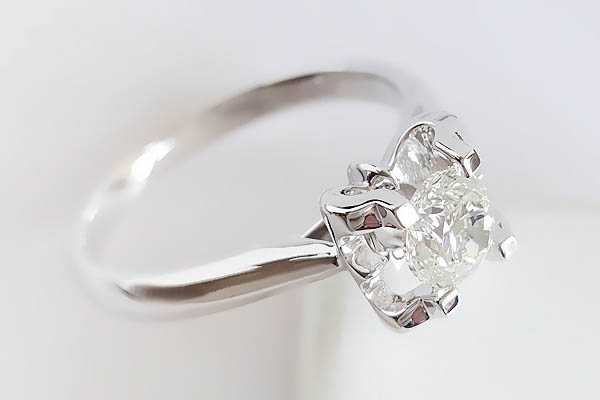 品质比较不错的钻石戒指回收是多少钱