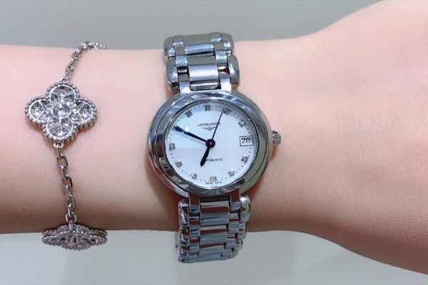 就在最近新买的浪琴手表回收是多少钱