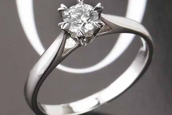 花9000买的铂金钻石戒指回收价格有多少