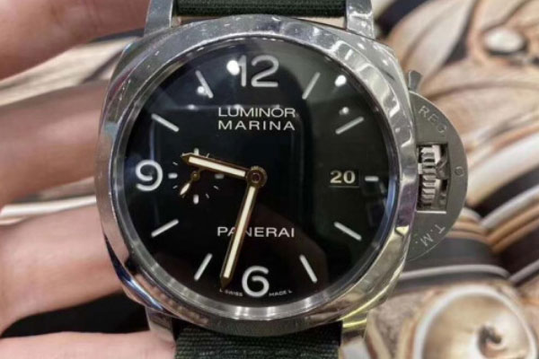 表壳有磨损的沛纳海手表回收一般什么价格