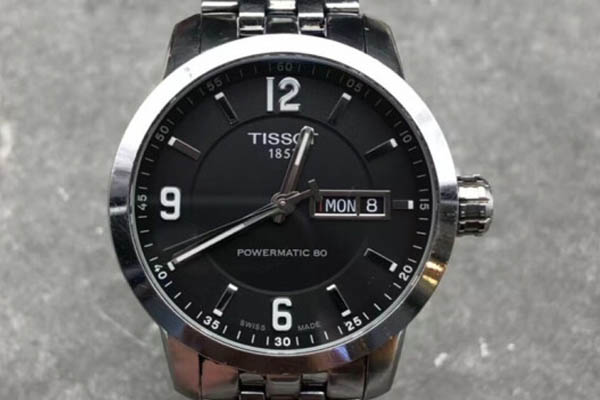 天梭t055430a型号的手表在当铺回收价高吗