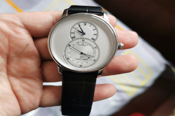 雅克德罗手表回收是市场公价的几折