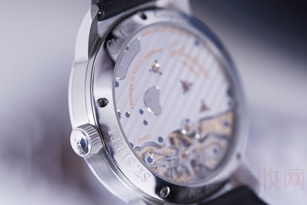格拉苏蒂偏心系列1-65-01-22-12-50手表背面图