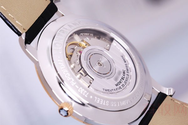 万宝龙明星经典系列U0112145手表背面图