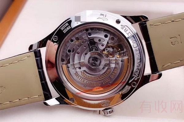 积家大师系列1548470手表背面图