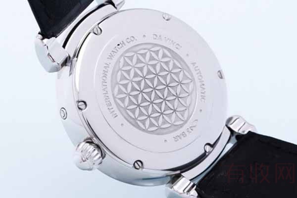 万国达文西月相系列36mm自动机械中性手表背面