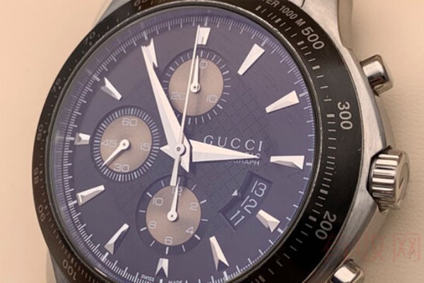 时尚品牌gucci二手表回收划算吗