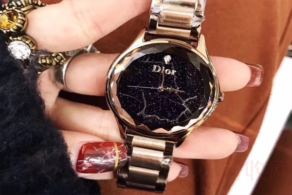 迪奥的手表可以在专柜回收吗