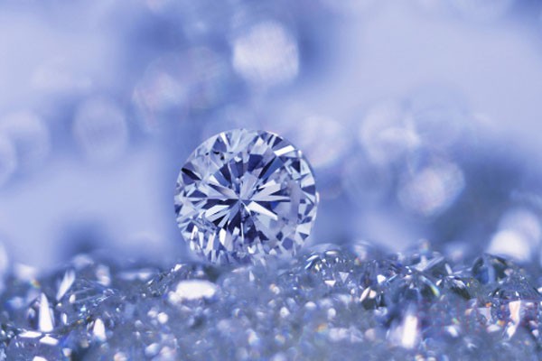 专柜买的钻石做什么 能够回收吗