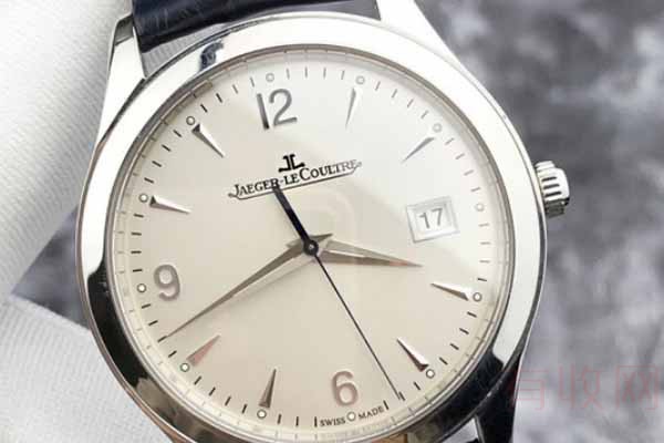 表镜磨损的积家旧手表回收多少钱