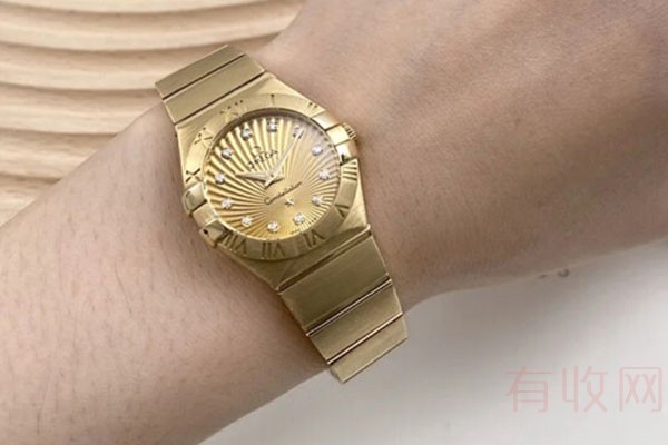 真金真钻手表能回收吗 与普通款式有何差异