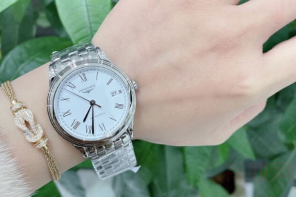 浪琴专卖店会回收二手手表吗