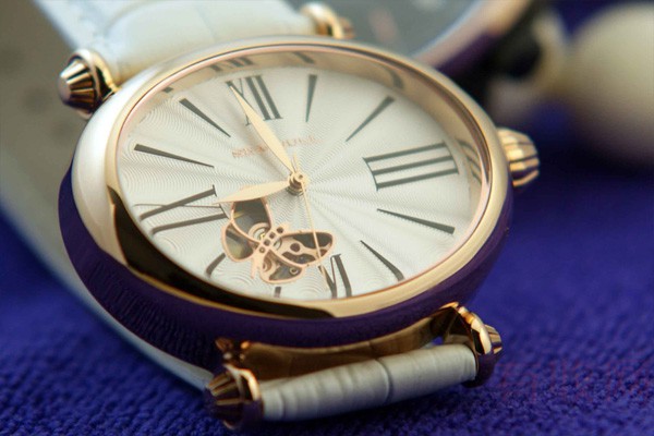 国产品牌海鸥手表回收价格多少钱