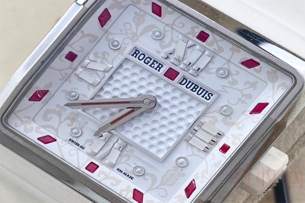 四方形罗杰杜彼手表回收是公价几折