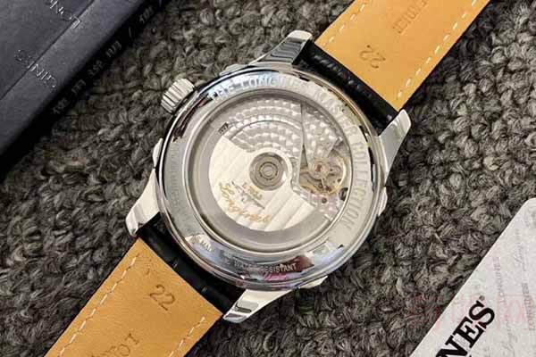 用了三年的旧手表市场回收吗