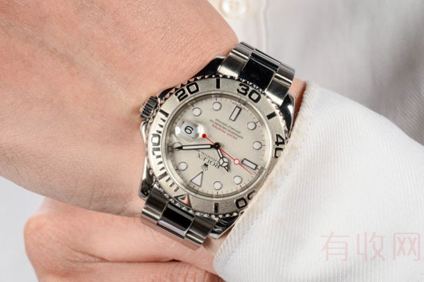 铂金手表回收价格会高于其他普通材质手表吗