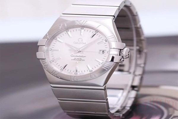 二手回收欧米茄星座系列的手表多少钱