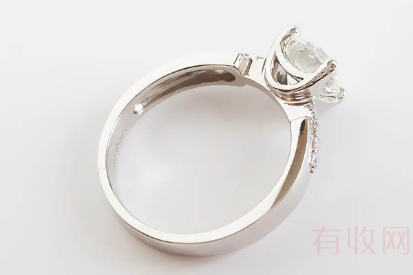 千叶珠宝品牌官方专柜能回收钻戒吗