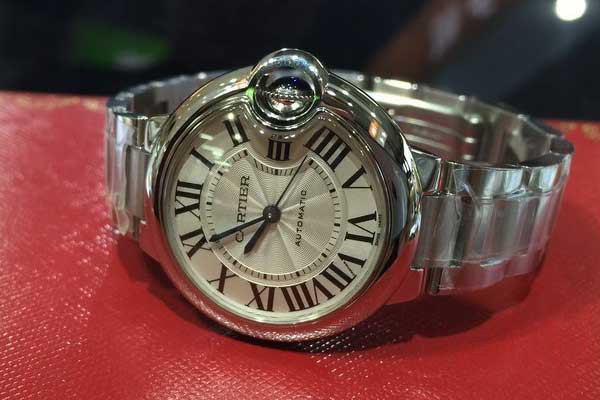 卡地亚旗下的女款手表哪个保值