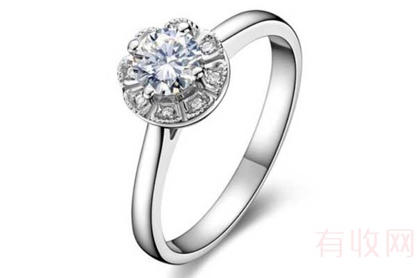 求婚一般买什么戒指好 买多少分合适